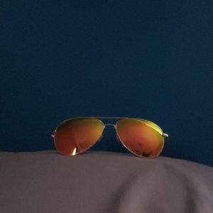 Sale!🐊  Unisex Sunglasses